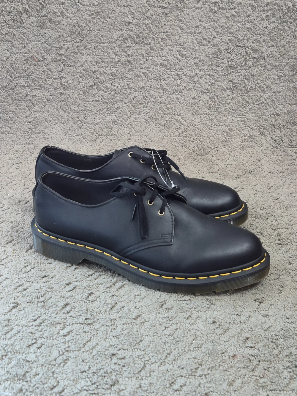 Dr. Martens Black Vegan Leather Derby 14046 Size 10 mens